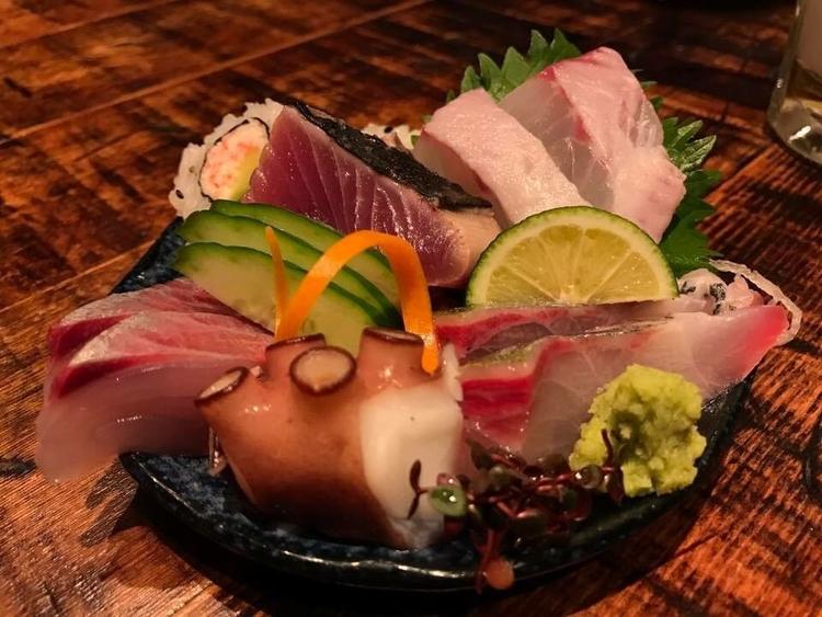 おでんと鴨蕎麦居酒屋じんべえ3ビル店