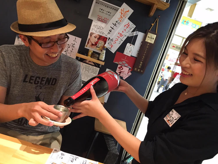 お客さんと距離も近いです♪
