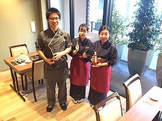 博多⽔たき 濱⽥屋本店