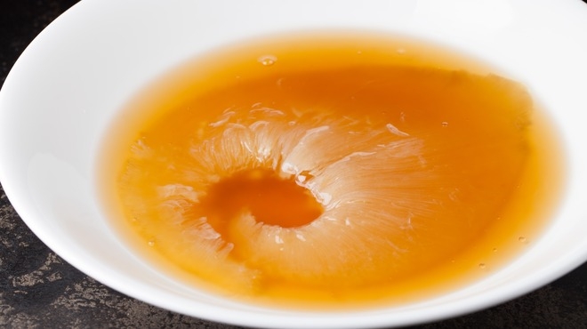 中華料理の高級食材であるフカヒレ