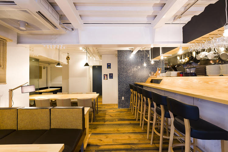 CAFE BLEU