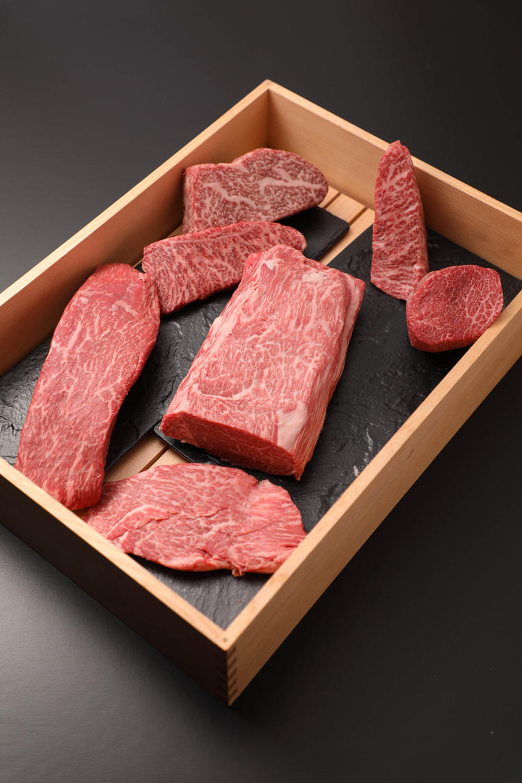 塊肉は日替わりでご提供