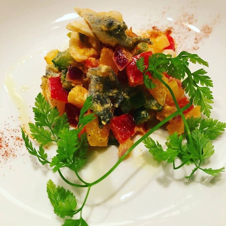 トラフグの内皮と野菜のペピラナ
