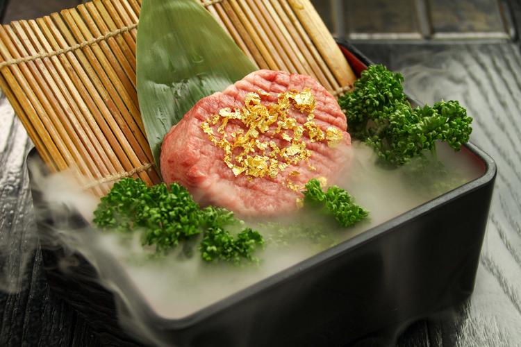 タンの根元!シャトーぶりっ タン