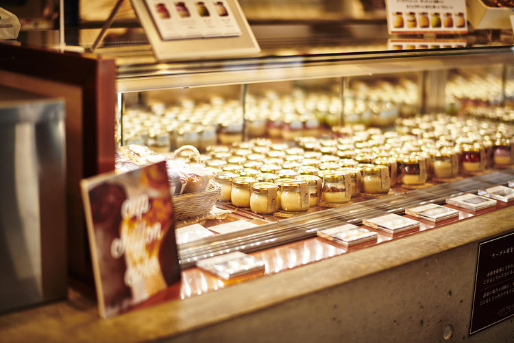 cafe店内ショーケース