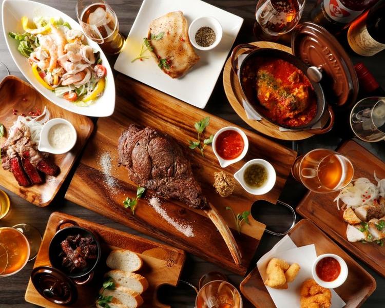 豊富なお肉料理!