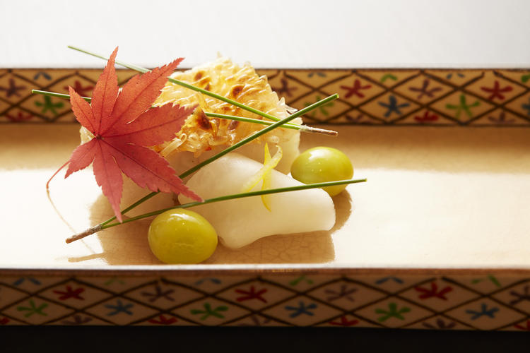 季節の焼物