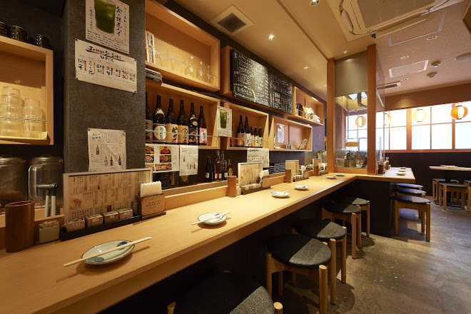 落ち着いた店内
