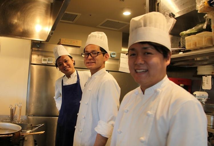 副総料理長、二番手、上野店料理長です