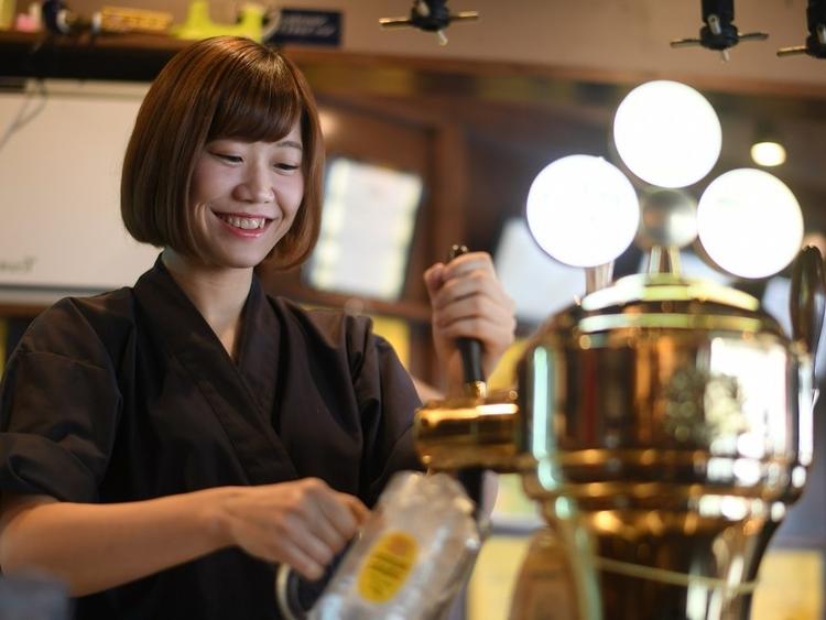 立呑み 焼きとん 大黒 錦店