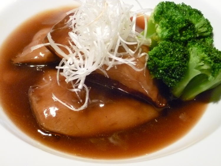 明るい笑顔でおもてなししてください◎