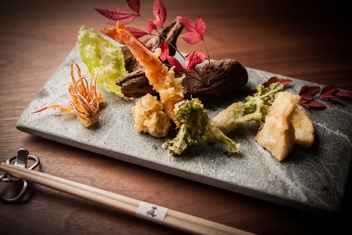 和を感じさせる京料理