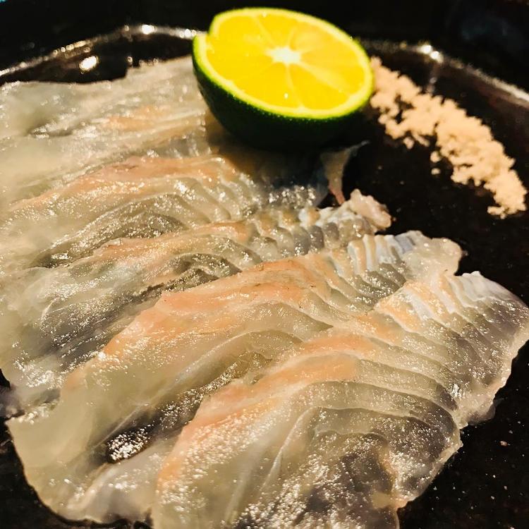旬の魚、野菜を使った日替りメニューが充実