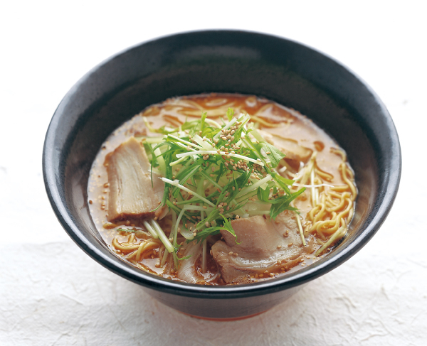 自家製ラー油のとんこつ担々麺