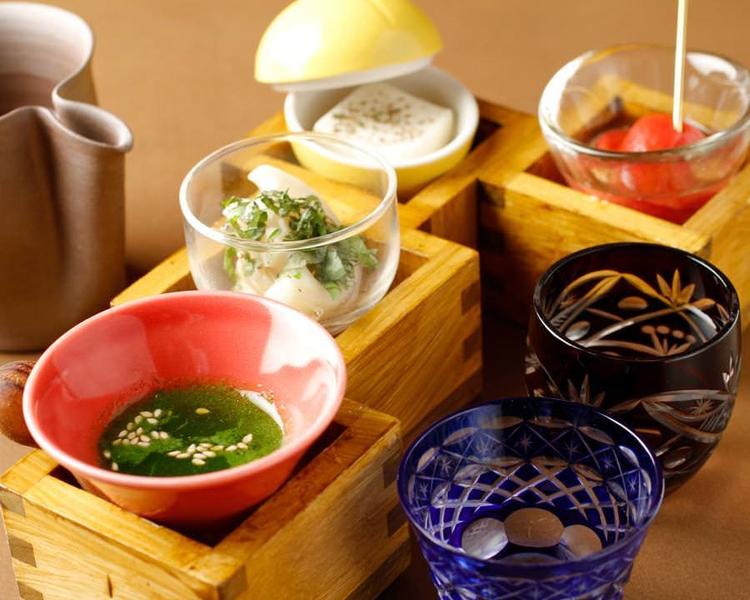 見た目にも美しい日本料理の数々