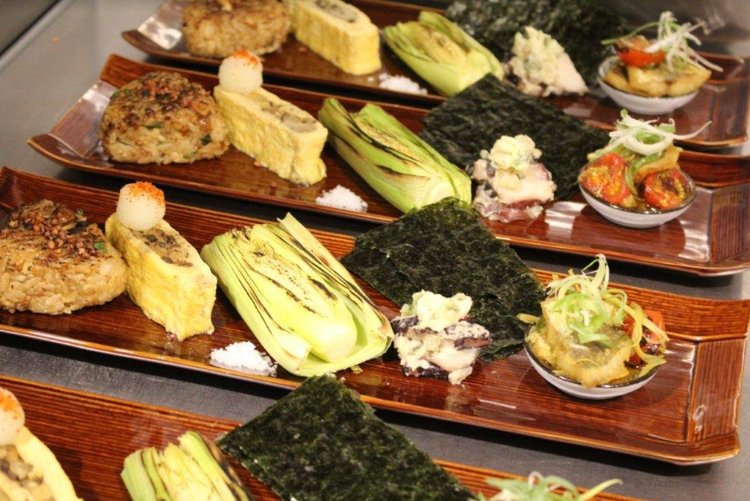 落語会のメニューは毎回季節のお料理を考案