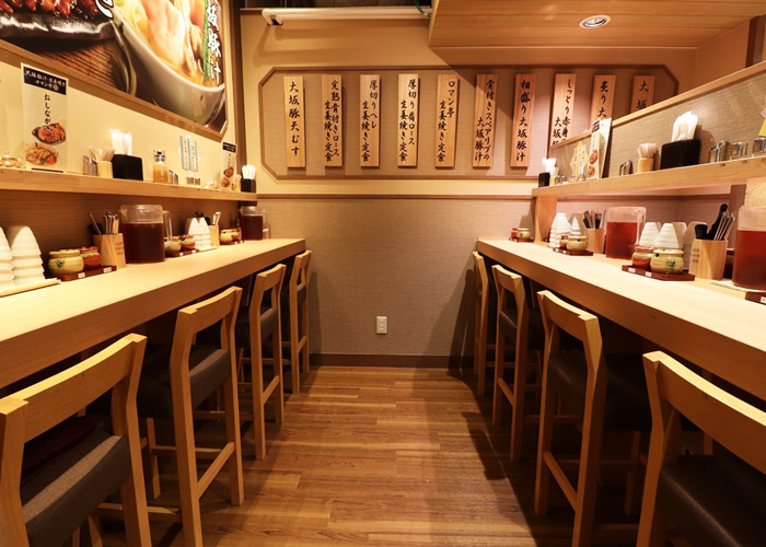 全15席のこじんまりとしたお店です