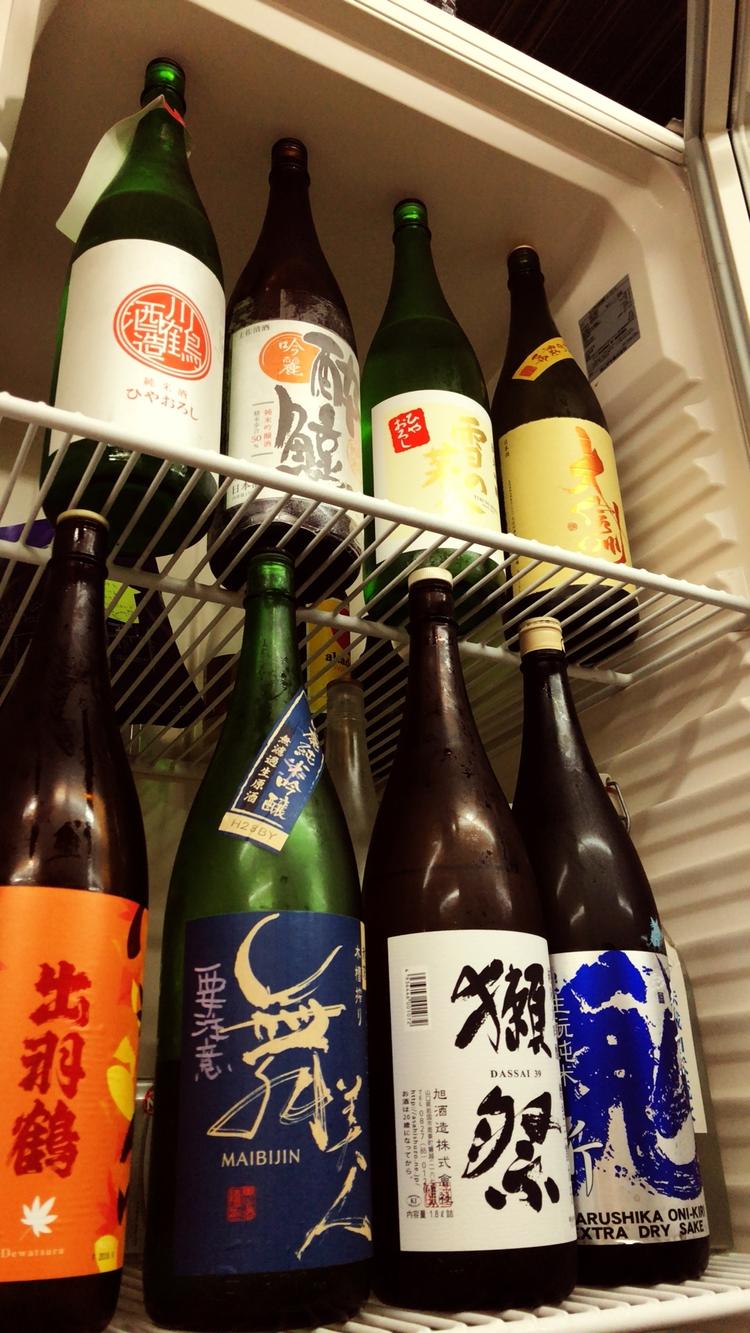 地酒にもこだわりがります。