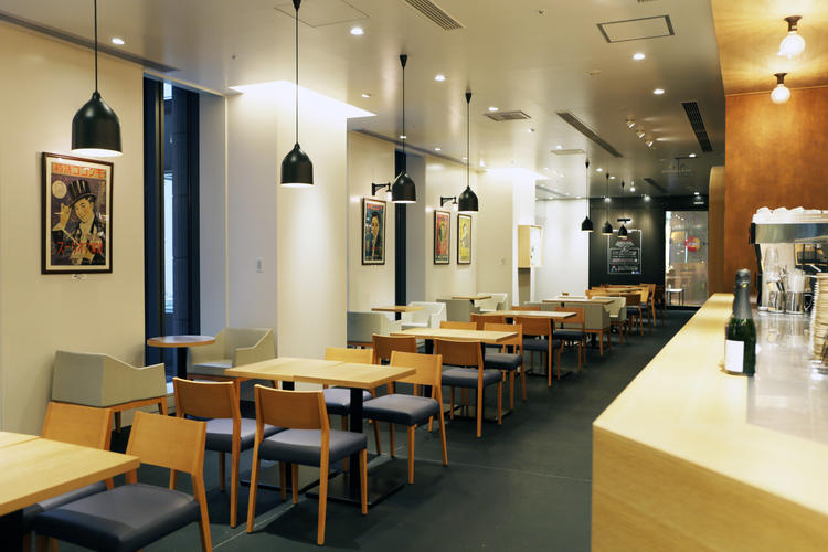 京橋店内観(IDEA BEANS CAF