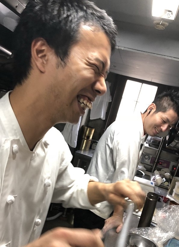 キッチンスタッフ