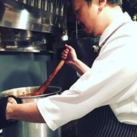 じっくり丁寧に作り上げるスープ
