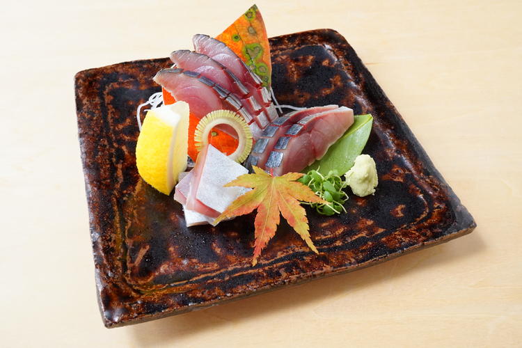 〆鯖のお造り