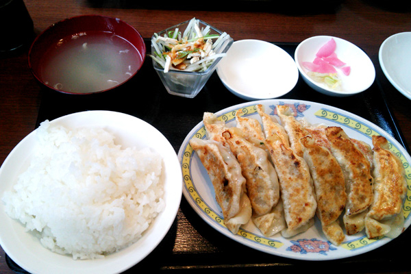 点心札幌 餃子館