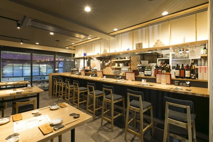 全席禁煙の綺麗なお店で働こう!