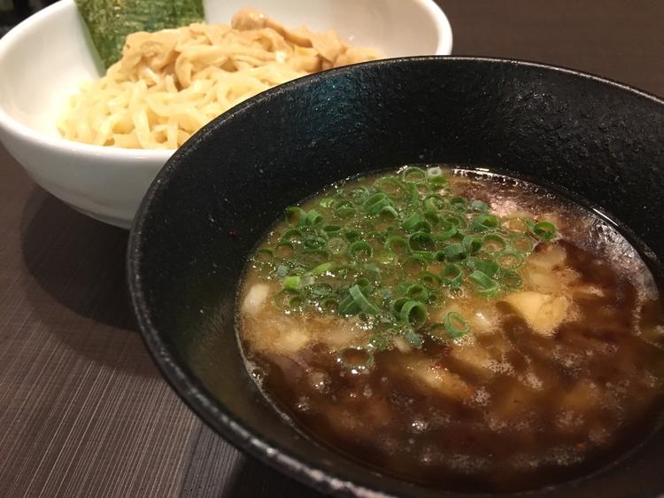 濃厚鶏そば真白