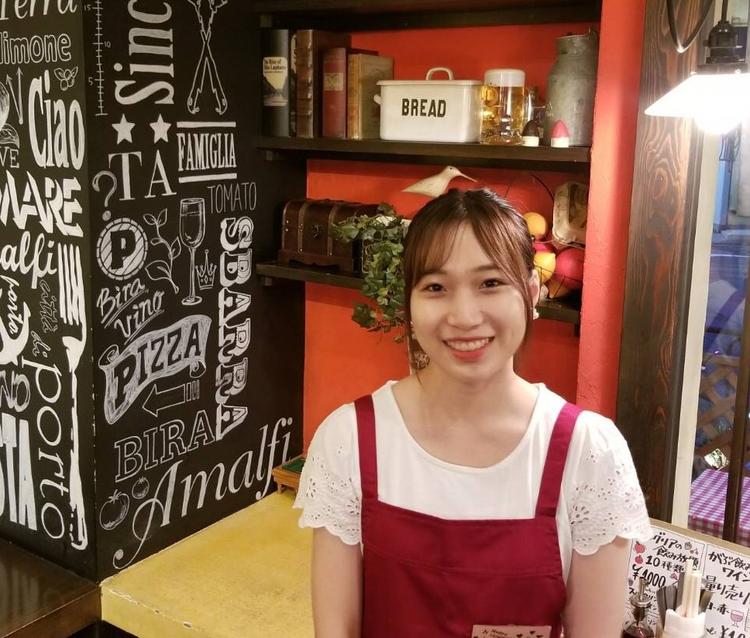 他の店舗も若い方が活躍しています☆