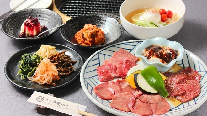 焼肉 多樂ふく