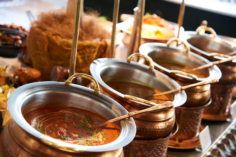様々な種類の本格インドカレー
