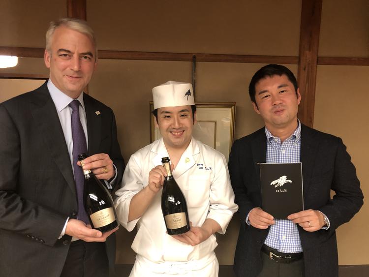 著名なワインメーカーも多数来店