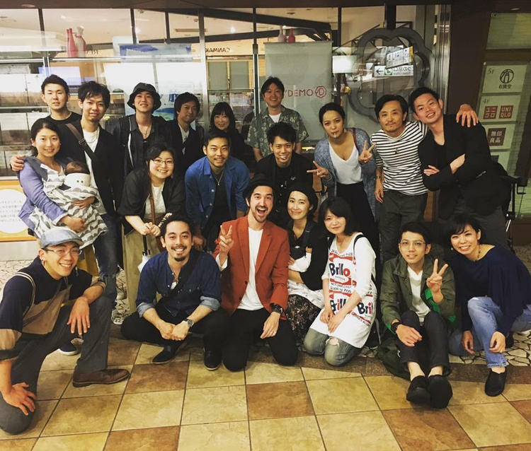 スタッフは仲が良くアットホーム