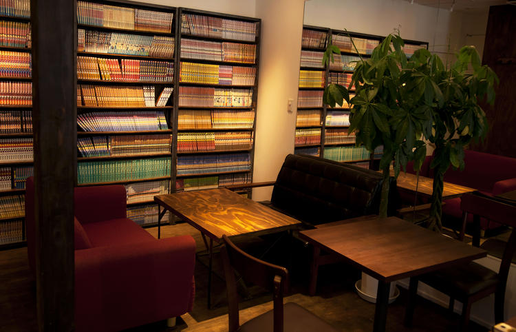 CAFE and BAR poco