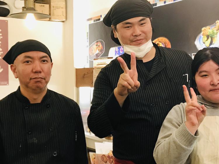 店鋪スタッフ