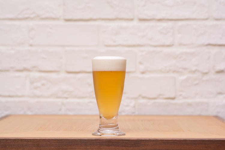 作りたてのビールがすぐにお店に届きます♪