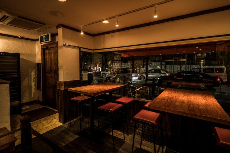 雰囲気のあるお洒落な店内