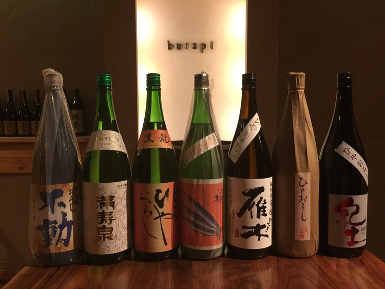 お酒も様々な種類を取り揃えていますよ