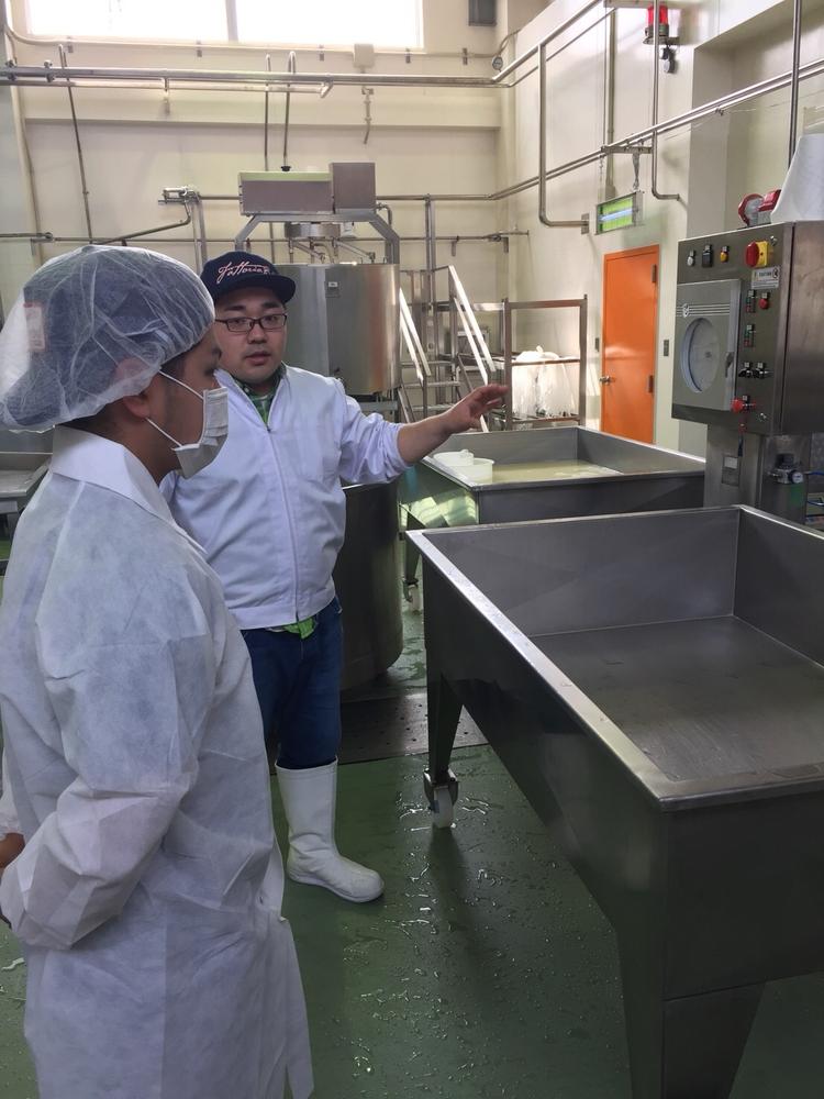 仕入れ先の工場見学にも行きます。