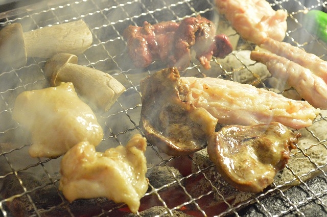 炭火鳥焼肉 しちりんや 東三国店