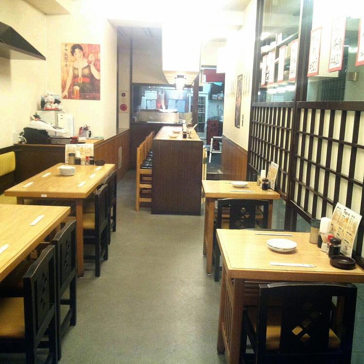 店内はアットホームな雰囲気です。