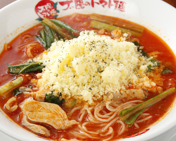 看板メニュー、絶品太陽のチーズラーメン!