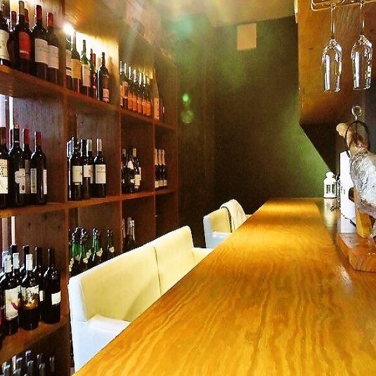 落ち着いた店内(本店)