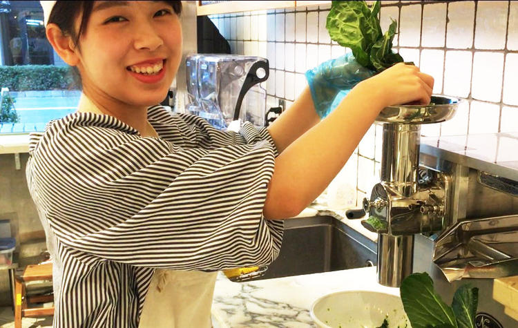 野菜をプレスします!