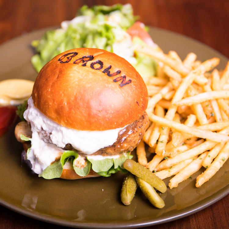 特製バンズのスペシャルバーガー