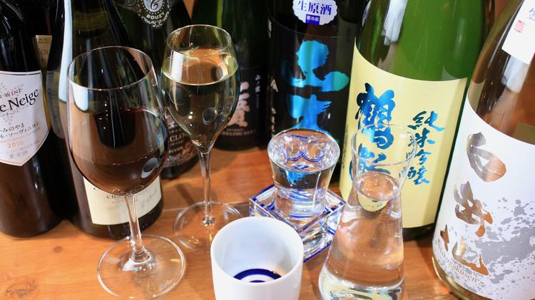 ワイン50種以上・和酒もこだわっています