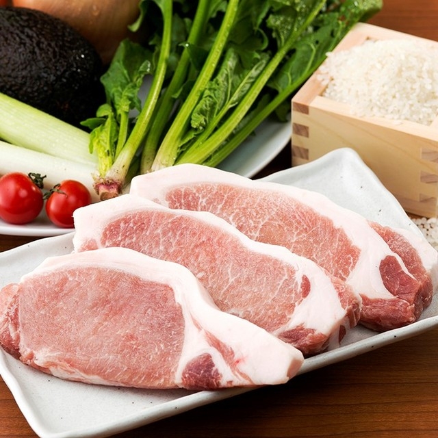 こだわりの上質な地産地消食材、豚・鶏・米