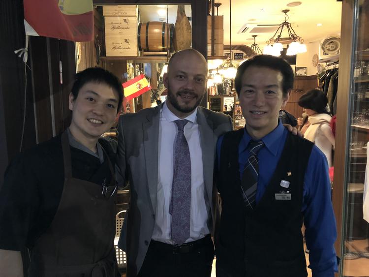 スペインのワイナリーオーナーが当店訪問!