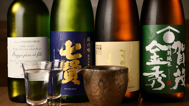 日本酒の取り扱いも多数!!